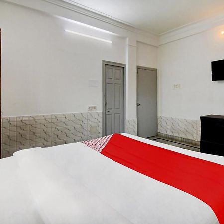 Super Oyo Hotel O Fantasy Stay Vibe Calcutta Buitenkant foto