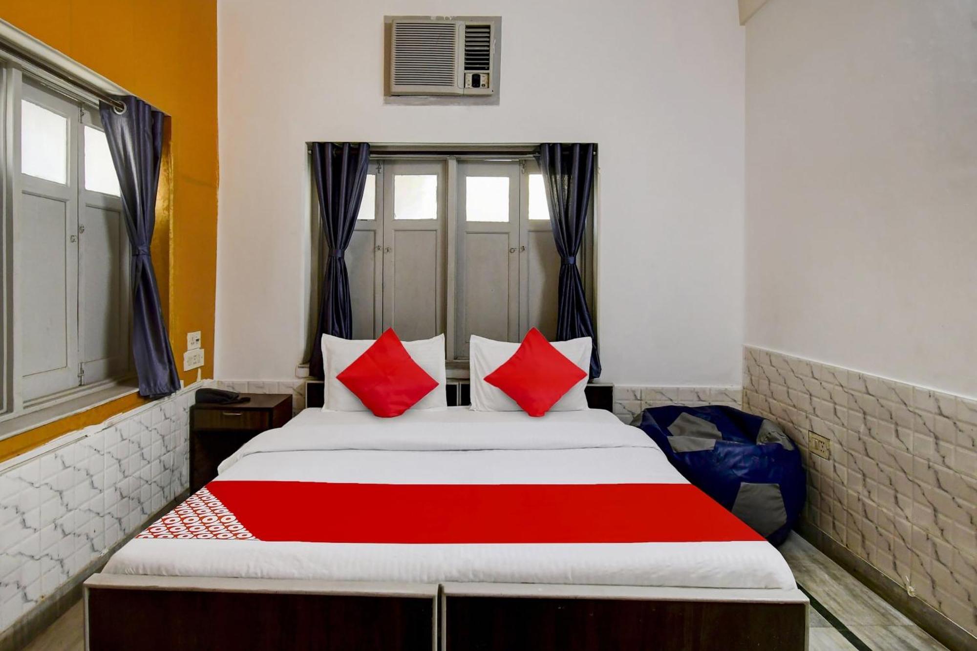 Super Oyo Hotel O Fantasy Stay Vibe Calcutta Buitenkant foto