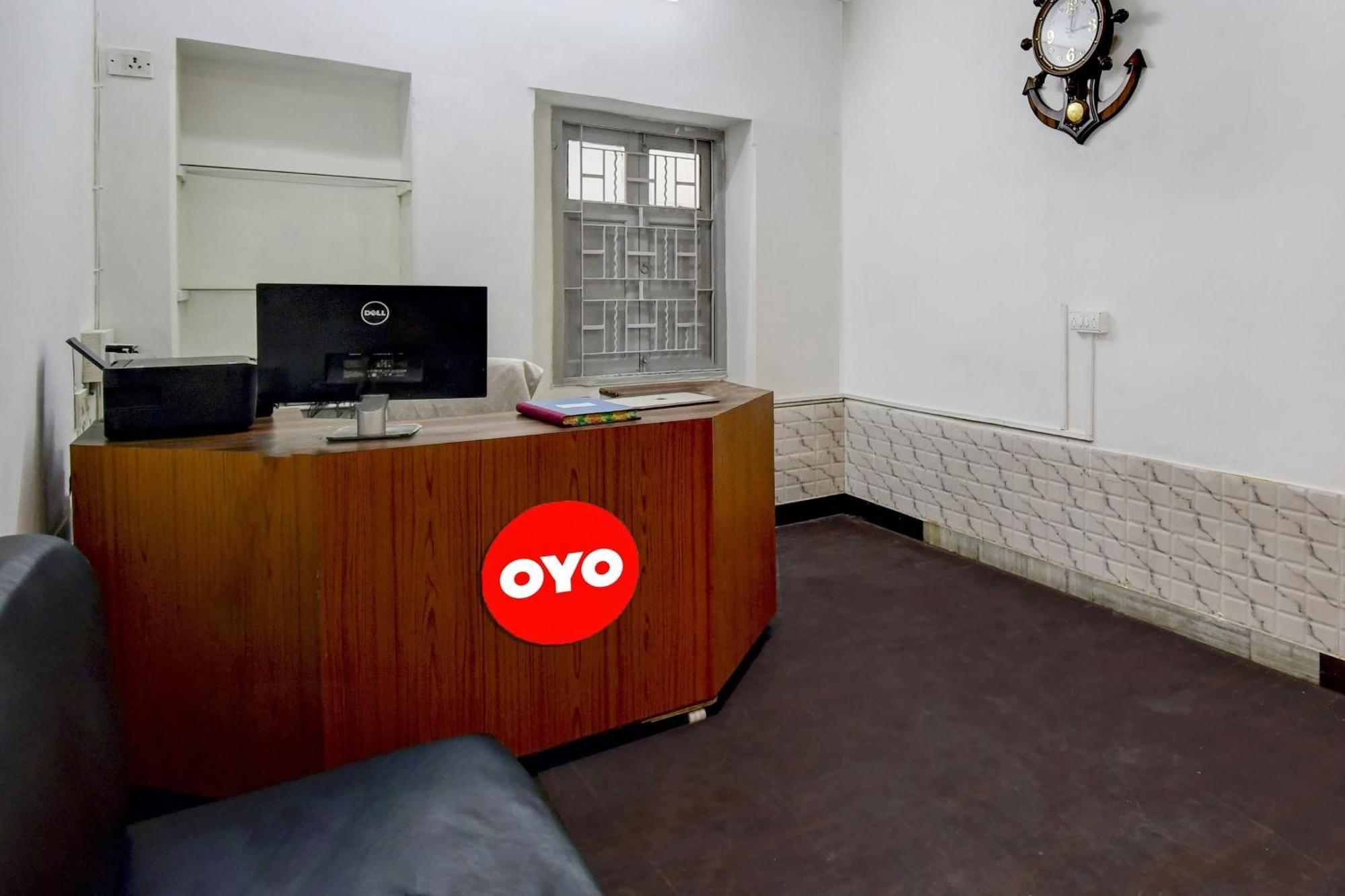 Super Oyo Hotel O Fantasy Stay Vibe Calcutta Buitenkant foto
