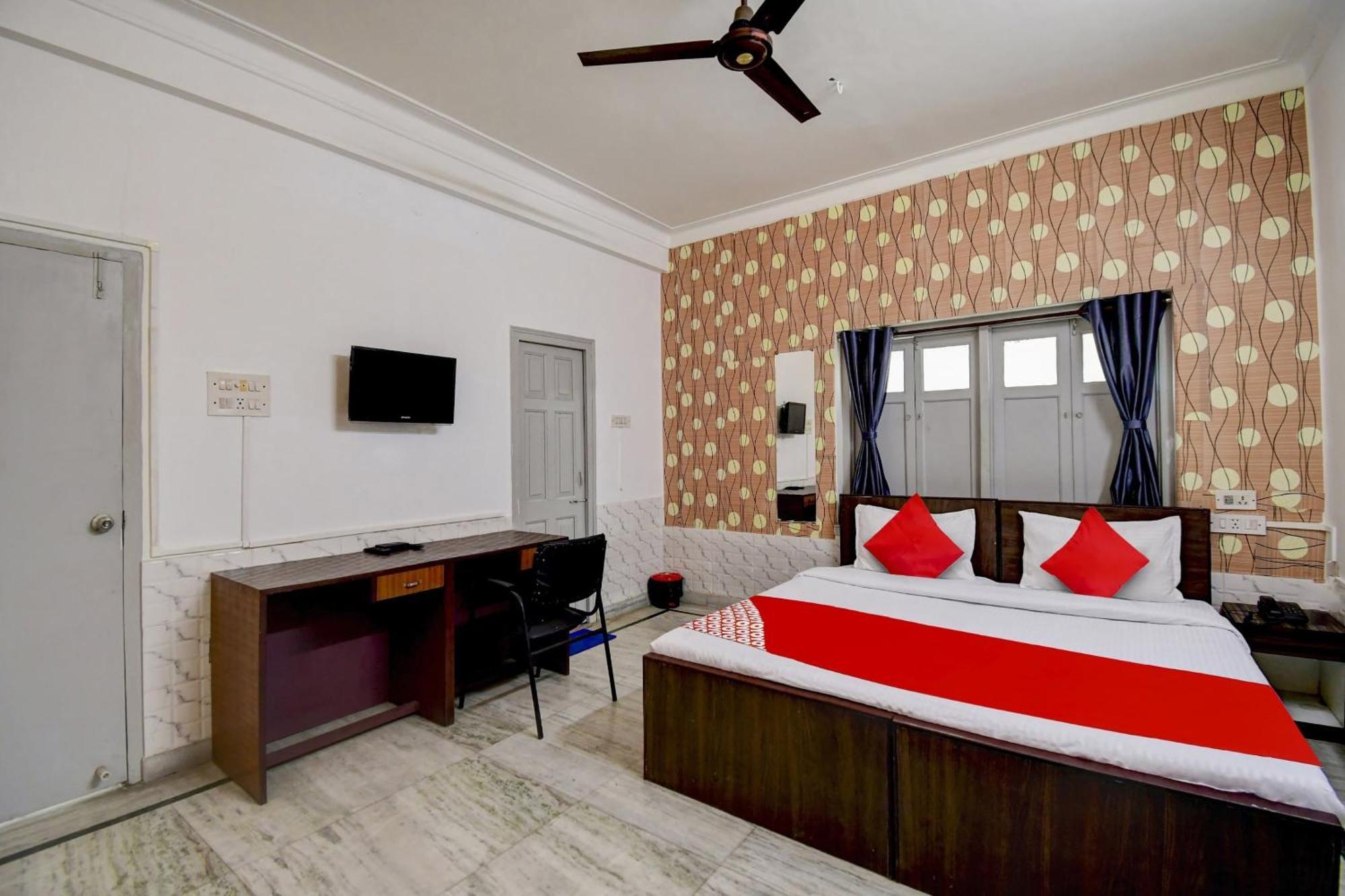 Super Oyo Hotel O Fantasy Stay Vibe Calcutta Buitenkant foto